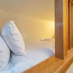 Spacious 3 Bed Townhouse With Parking