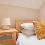 High Street Apartment