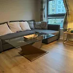 Modern Edinburgh Apartment 2 Bedrooms & Two Bathrooms