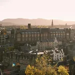 Sonder Royal Garden