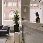 Sonder Royal Garden