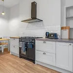 Guestready - Serenity Flat Near St. James Centre