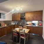 Boyds Entry Flat Old Town