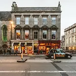No1 Apartments Edinburgh - George IV Bridge