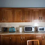 Comfortable, Spacious Edinburgh Retreat, By The Meadows!