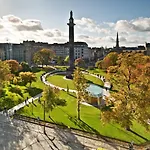 Guestready - Stylishly Presented City Centre Ap