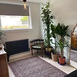 Private Room With Separate Shower And Free Parking