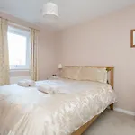 409 Boat Green Apartment
