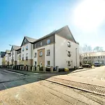 Guestready - Nice 3Bdr Apart W/ Private Parking