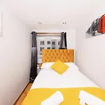 Superb Luxury Apartment By Canal - Central Edinburgh