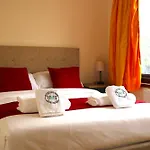 Edinburgh Mansion Retreat