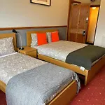 Airdenair Guest House