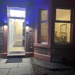 Victorian House Edinburgh 3 Bedrooms, 5 Guests