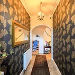 Edinburgh Holiday Guest House