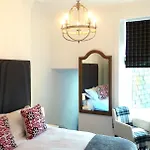 Antler Guest House