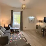 King\'S Stable 2 Rooms