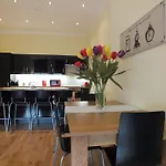 Picardy Place Apartment