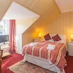 Menzies Guest House