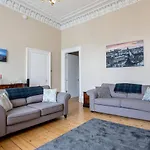 Altido 2Bed Flat In Edinburgh Heart