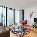 Altido Fantastic Flat With Parking