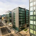 Altido Fantastic Flat With Parking
