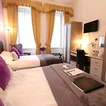 Bonnie\'S Guest House