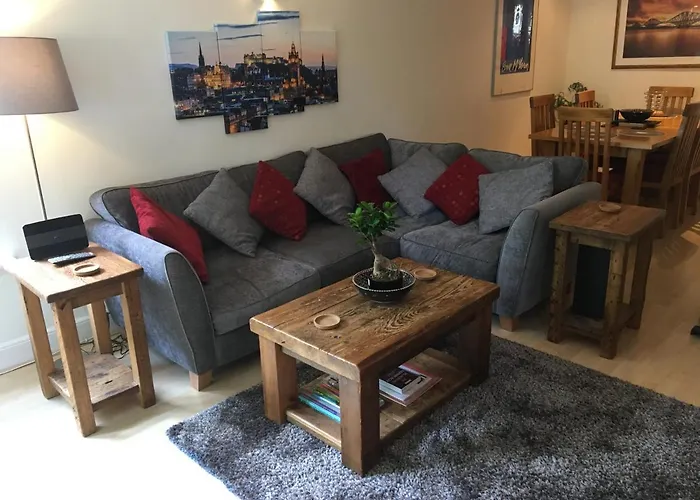 Holyrood Park Apartment