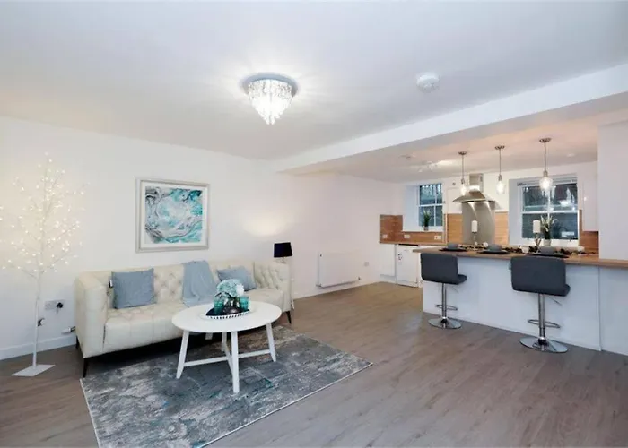 Jewel Of Royal Mile Apartment