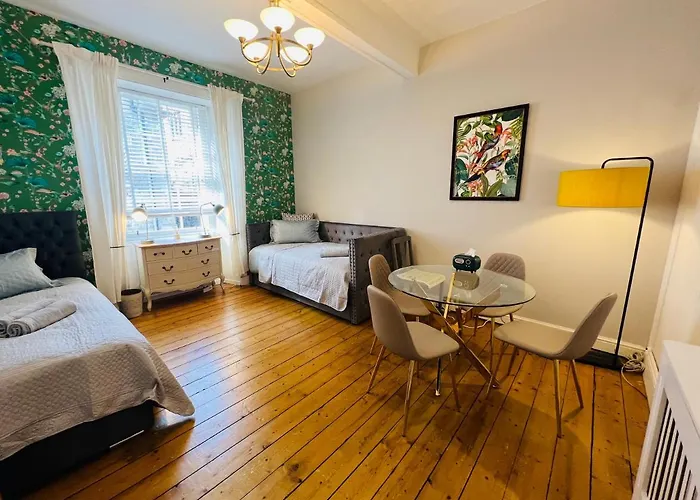 Old Town Centre Apartment 5 Mins To Edinburgh Castle