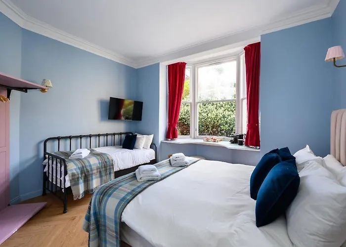 Charming Ground Floor Triple Room