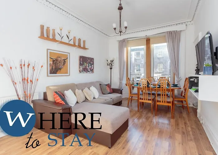 Beautiful 3Bed Pitt St Apartment