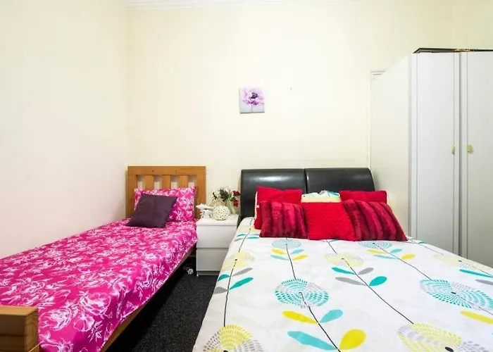 Edinburgh Central Haymarket Aparthotel