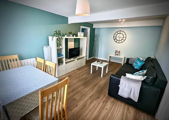 Cosy 2-Bedroom House In Leith