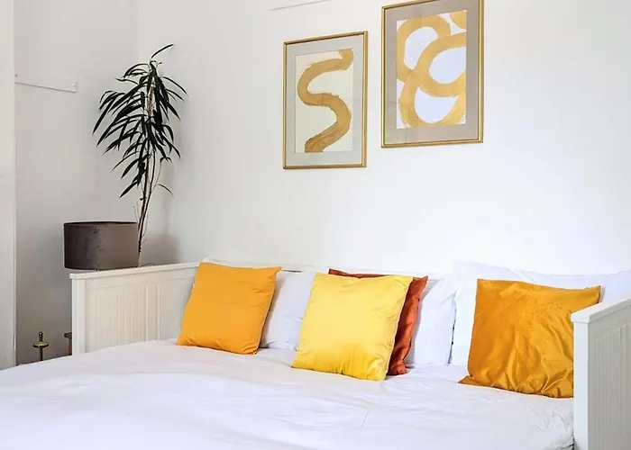 Friends Room