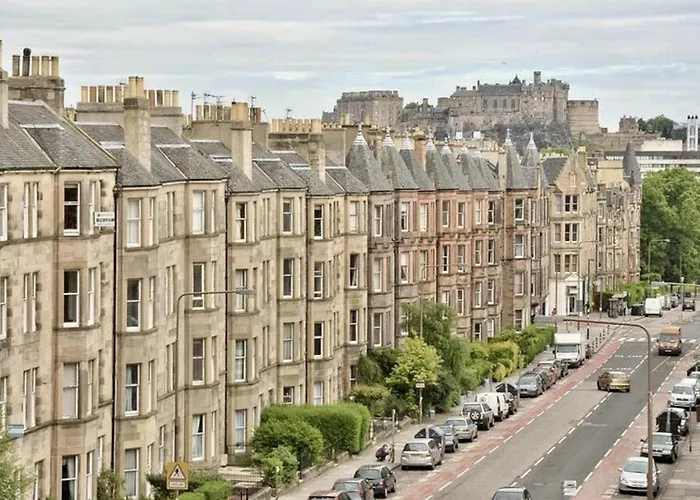 Large 5 Bedroom Flat In Marchmont Edinburgh