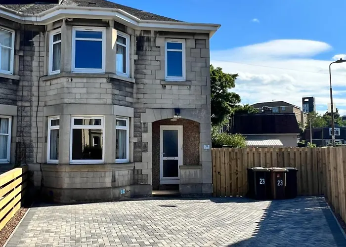 Edinburgh City Centre House