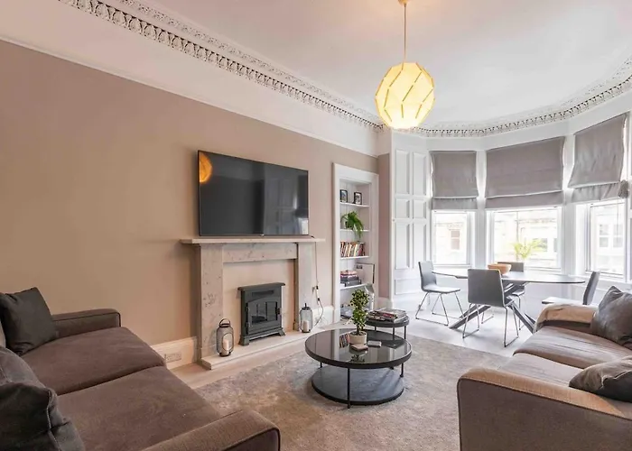Spacious 3 Bed Home In Marchmont