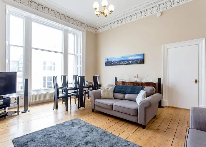 Altido 2Bed Flat In Edinburgh Heart