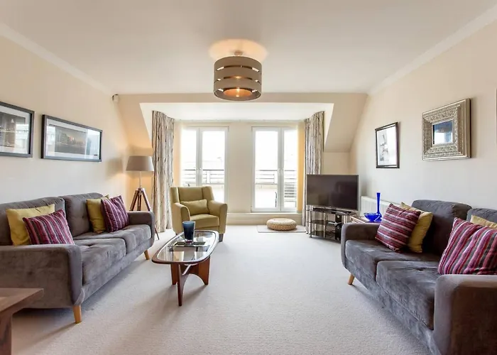 Joivy Inviting Apartment Near Leith Walk
