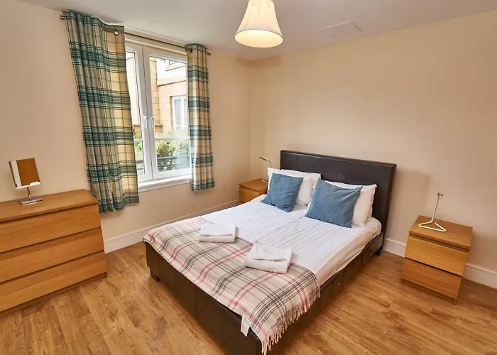 Castle Apartment - Annandale
