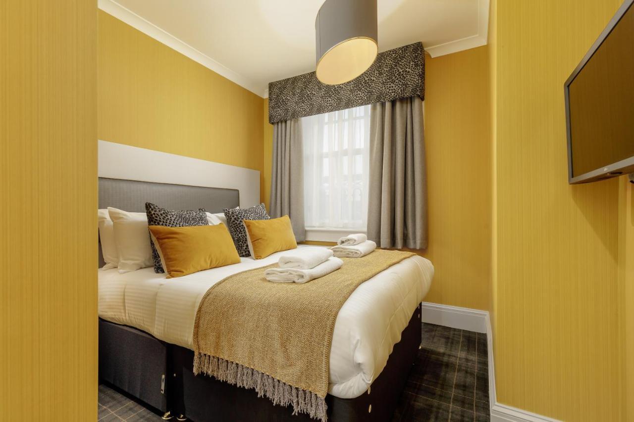 Destiny Scotland - Princes Street Apartment *