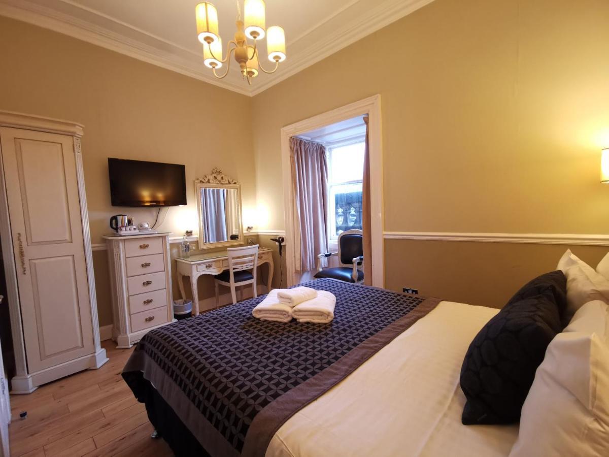 The Haymarket Lairg Guest house 3*