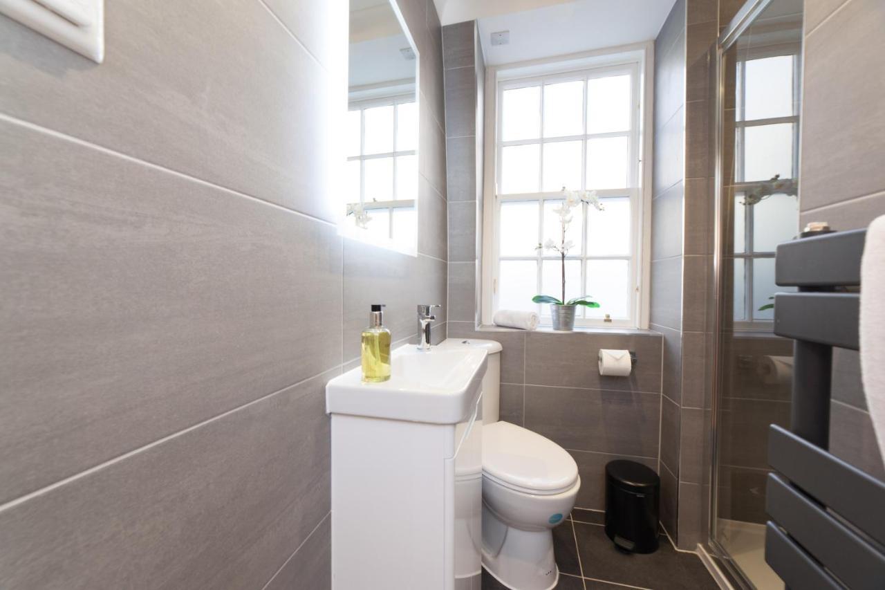 Queensferry Street Lane - Fantastic 2 Bedroom Centre Mews House With Free Secure Parking! Appartement *