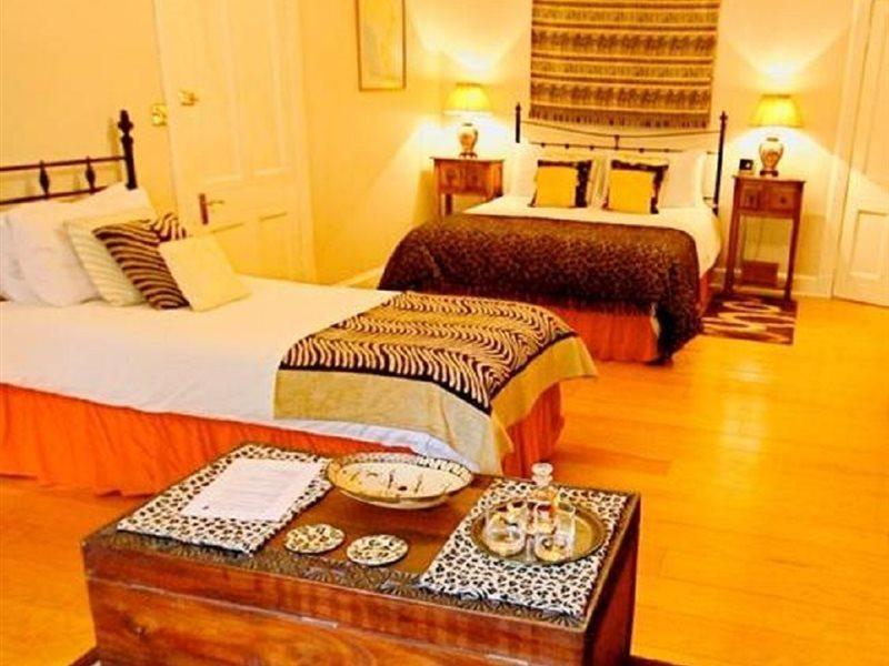 Bed & Breakfast Victorian Townhouse 4*