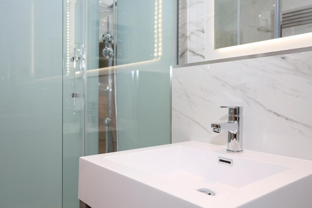 Joivy Modern And Airy Flat On The Historic Royal Mile EDI