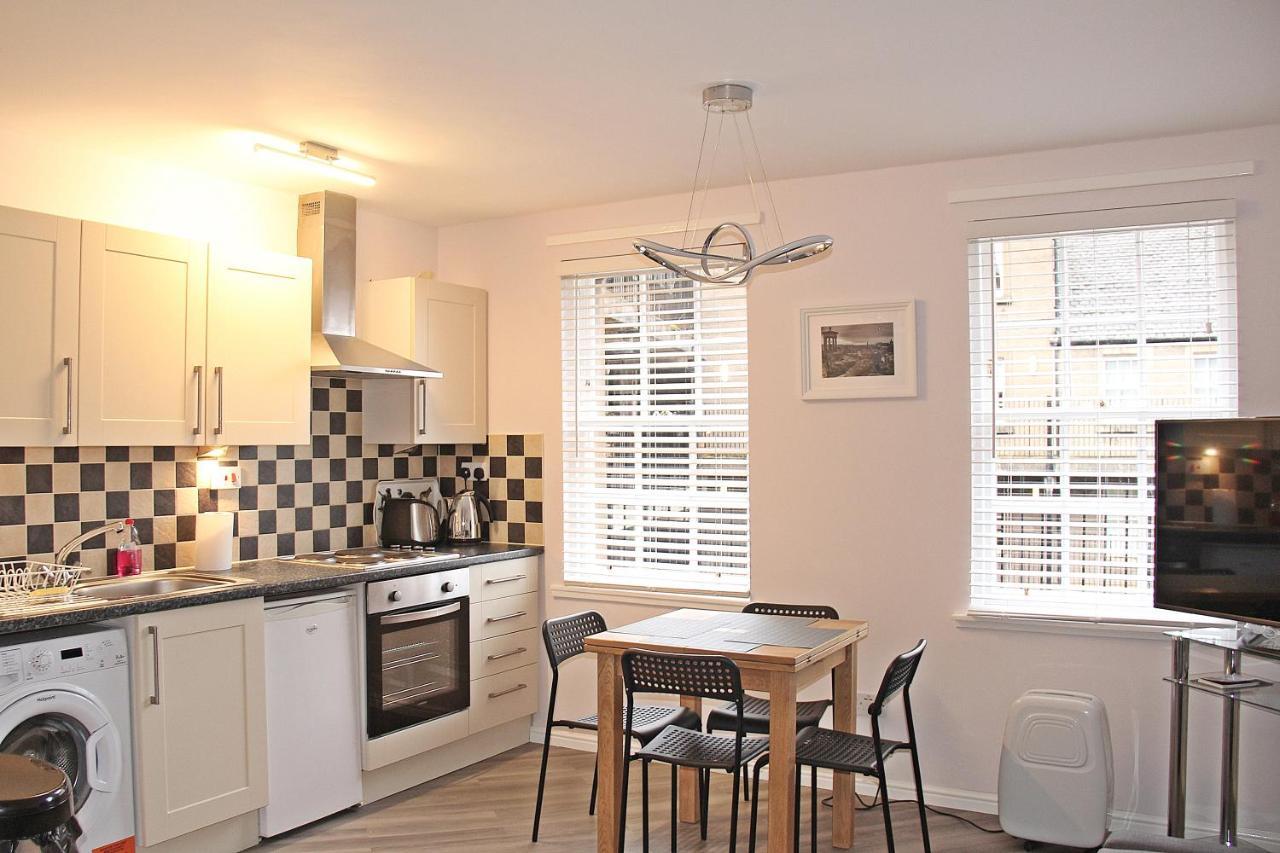 In With Great View On Castle Apartment Edinburgh