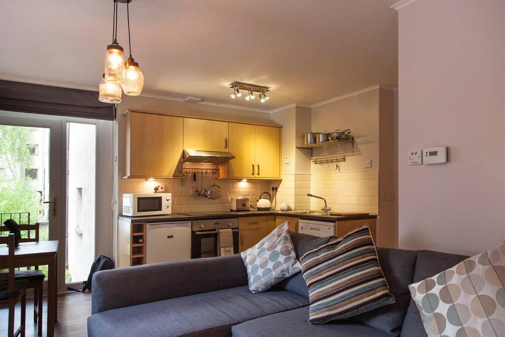 Ground Floor, 1 Bedroom * EDI