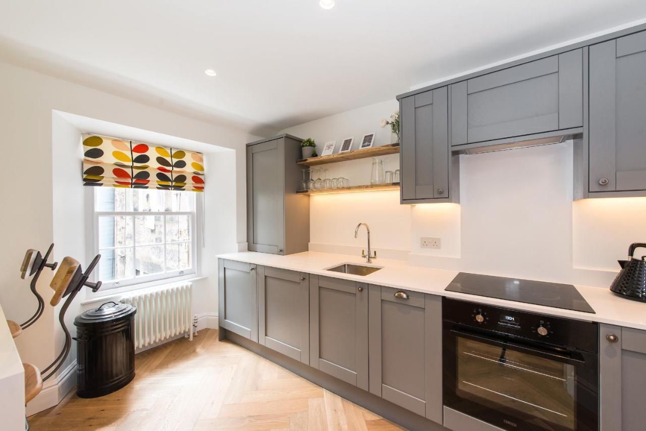 Centre, Newly Refurbished Stylish Appartement *