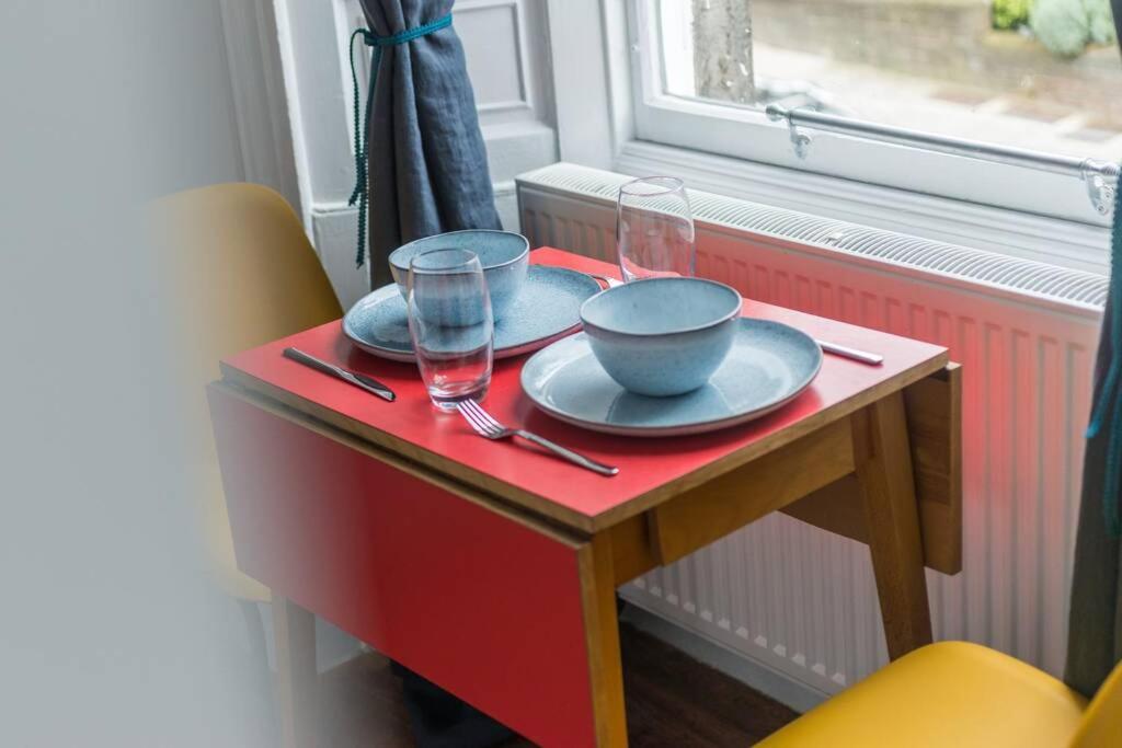 Apartment Newly Refurbished Centre Chic Pad *