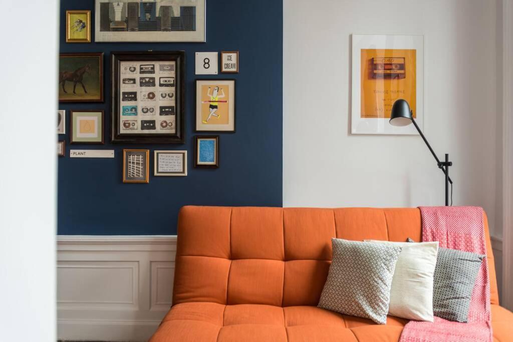 Newly Refurbished Centre Chic Pad *